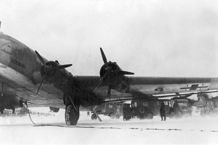 ju290 V1 BD+TX AT stallingrad.jpeg