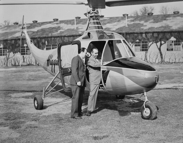 Bossi_-_Higgins_helicopter,_1940s_c.JPG