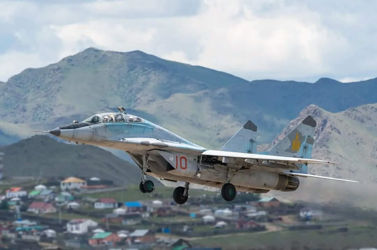 Mongolian MiG-29UB (10 red).png