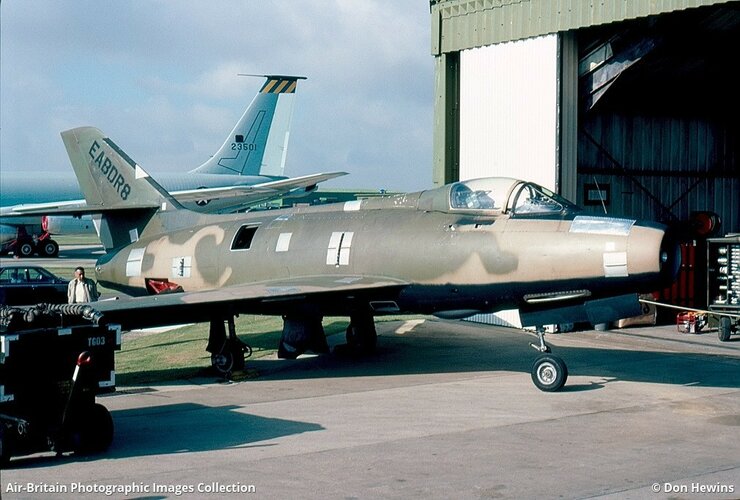 USAF Mystère IVA (136, EABDR8) at RAF Upper Heyford (16 August 1986).jpg