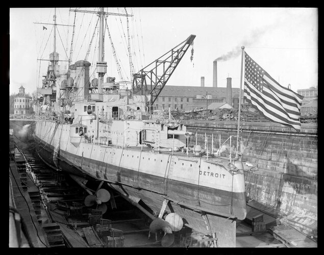 uss detroit dec 1928.jpg