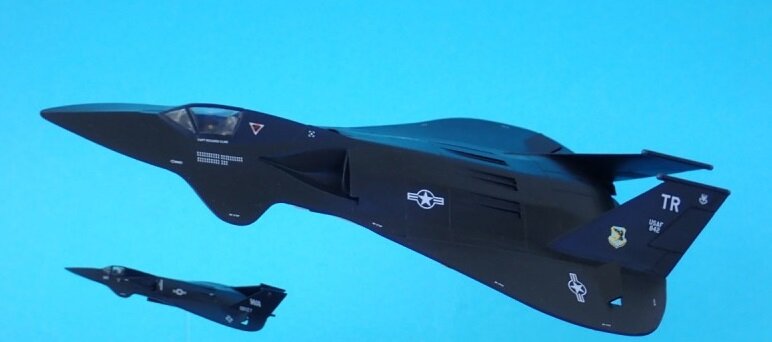 f-19-stealth-fighter-revell.jpg