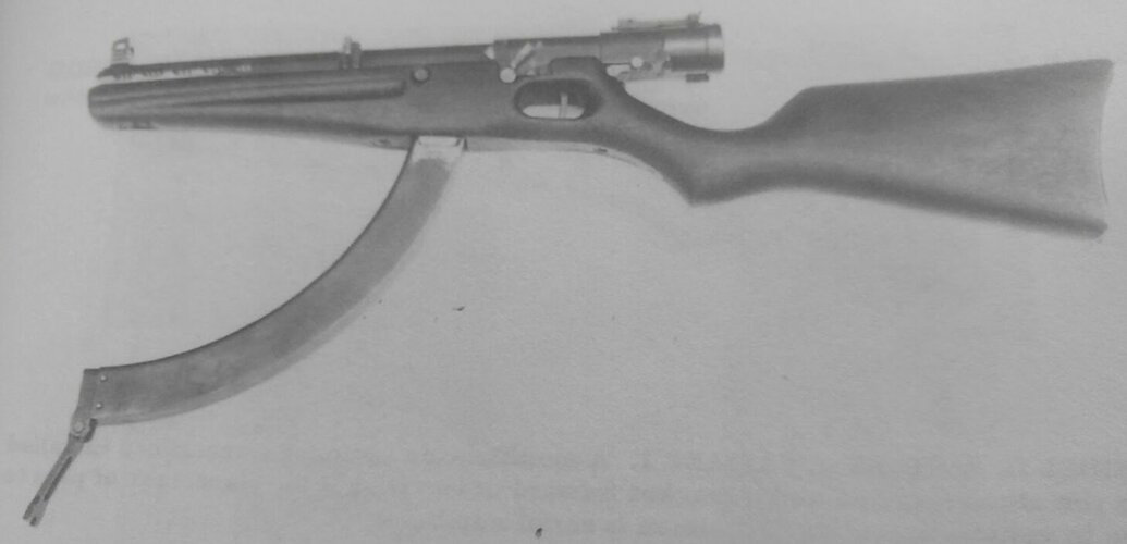 Type 2B Nambu SMG (50 Round Magazine).jpg