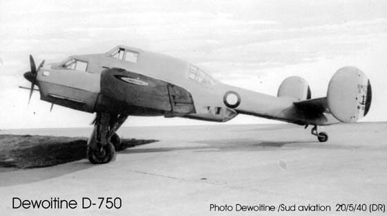 Dewoitine D-750 Triplace embarqué de torpillage et bombardement 1940.jpg