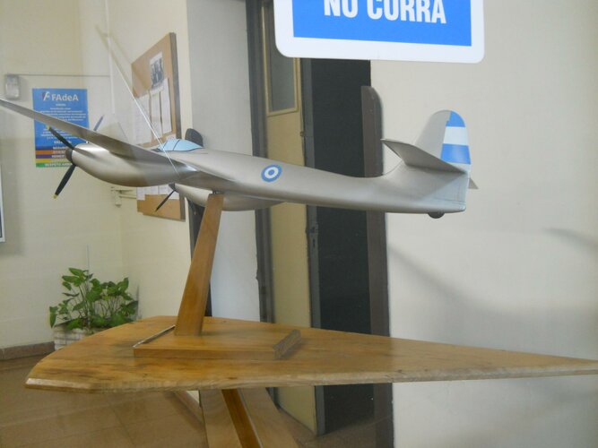 FMA IA-30 Ñamcú Maqueta 07.JPG