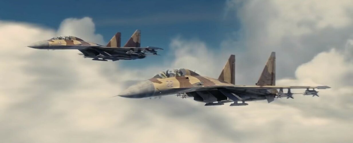 Russian Su-37 (22 & 13 blue) inflight.jpg