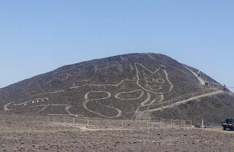 Article-Image-UnusualDiscoveries-Huge-2000-Year-old-cat-Figure-Found-Carved-into-Peru-Hillside.jpeg