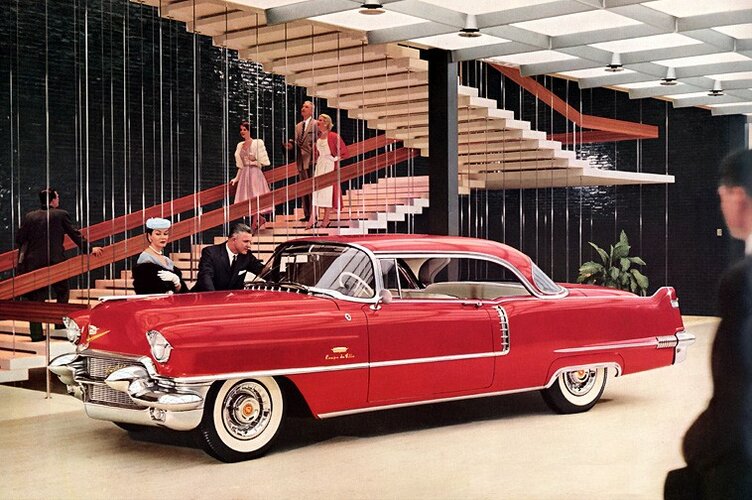 Iconos-Aletas-y-cromados-02-Period-Cadillac-1956-Series-62-Coupe-de-Ville.jpg