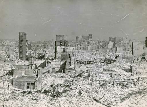 Warsaw destroyed 1944.jpg