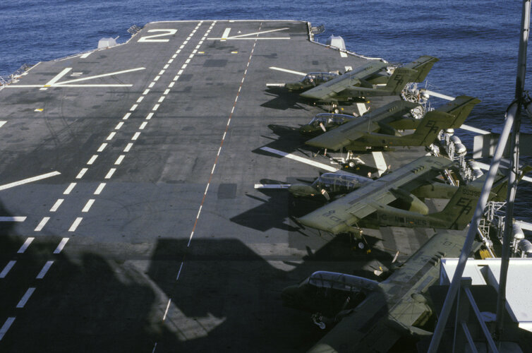 Marines OV-10A & D of VMO-1 on USS Saipan (LHA-2) deck (1987).jpg