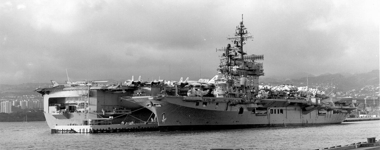 HMAS Melbourne & USS Kitty Hawk Pearl Harbour 1978.jpg