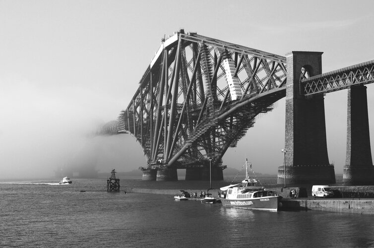 Haar_forth_rail_bridge.jpg