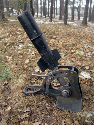 Storek 6cm mortar loaded.jpg