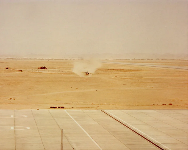 Omani Jaguar low over Thumrait AB (1).png