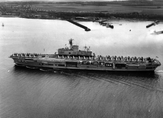 15 May 1957 #2 Ark Royal on the River Forth.jpg