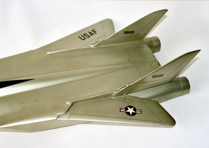 Republic V-G F-X design02.jpg