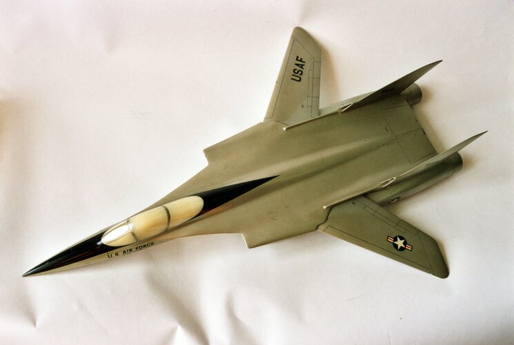 Republic V-G F-X design07.jpg