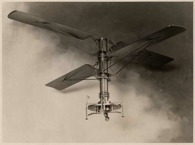 US Thomas O. Perry helicopter 1920 NASM.jpg
