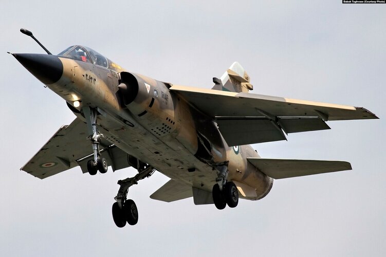 IRIAF Mirage F1EQ (3-6213) inflight (2013).jpg