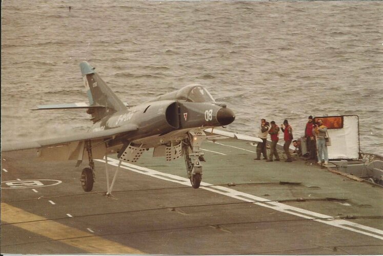 Argentine Navy Super Etendard (3-A-208, 0758) of 2 Sqn first landing on 25 (1983).jpg