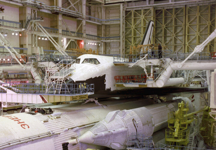 Buran-HD-redes.jpg