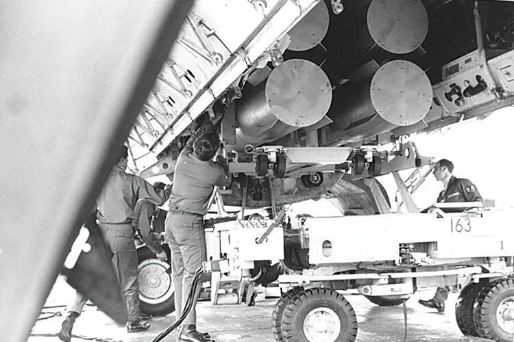 B-52 Clip-In Assembly (2).jpg