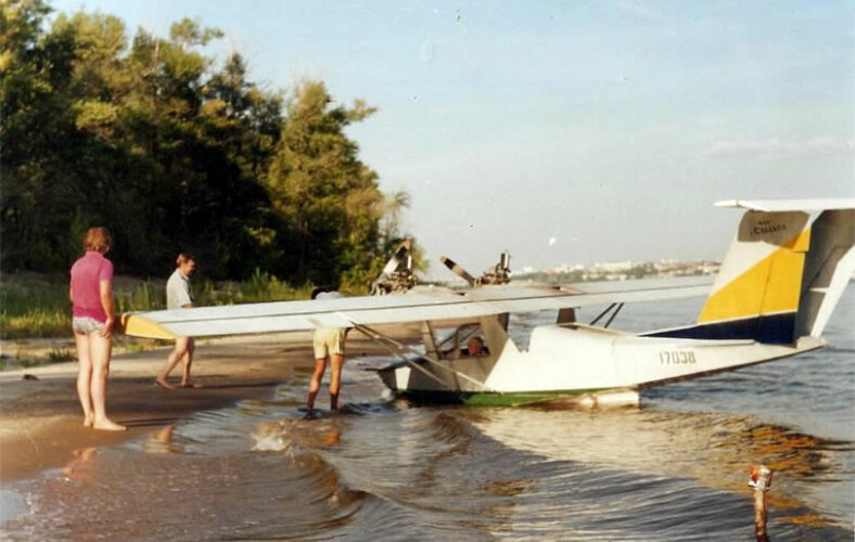 Two seat flying boat — L-6 and L-4 prototype.jpg