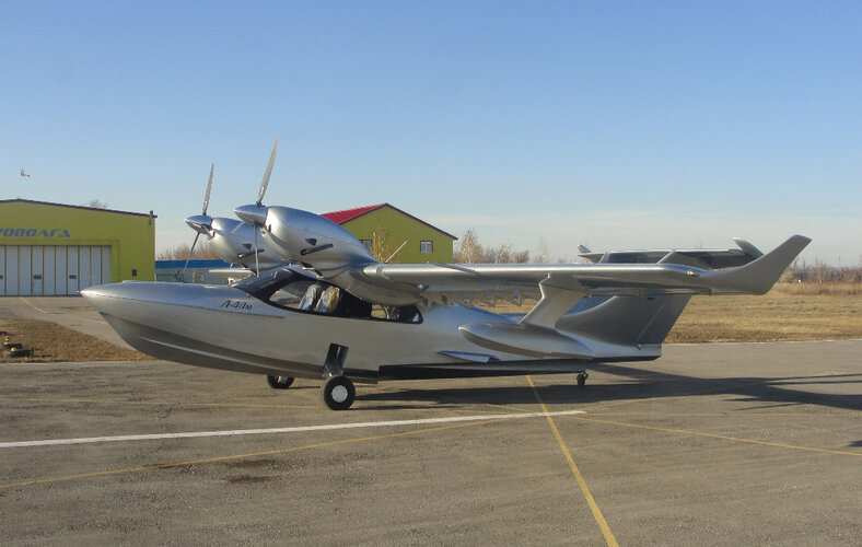 Modern aircraft L-44M SeaBear with Rotax914.jpg