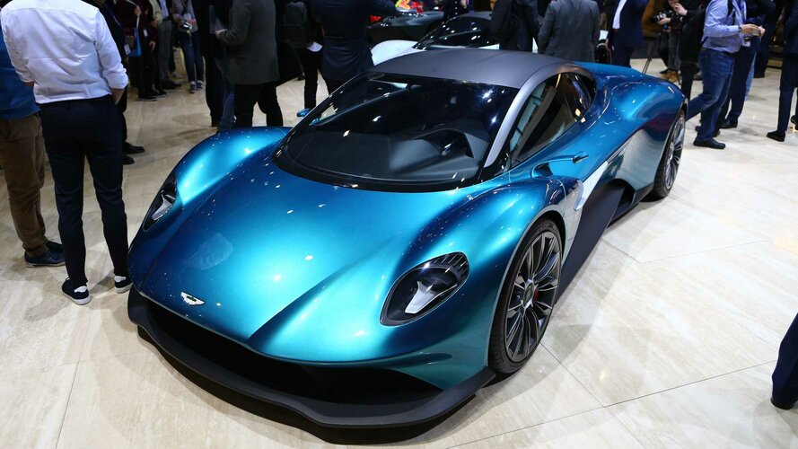 aston-martin-valkyrie.jpg