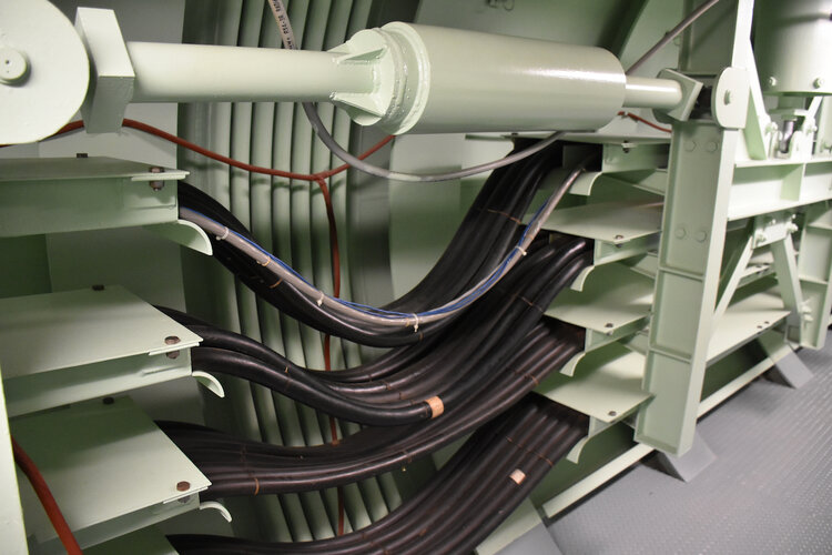 18. Connecting tunnel cable shock mounting.jpeg