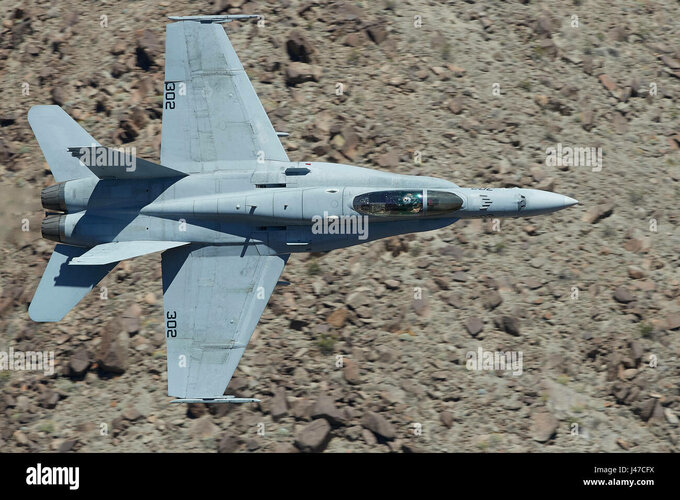 FA-18C low flight.jpg