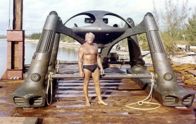 john-mclaughlin-atlantis-model-the-spy-who-loved-me.jpg