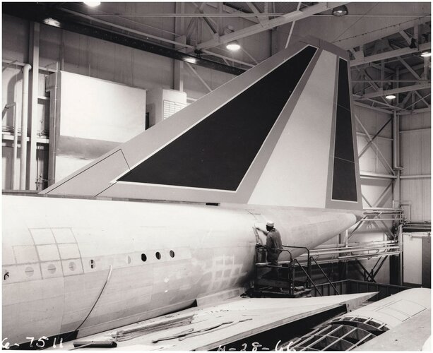 eeb30a7f-413b-4fc4-adea-96e062159e11.jpg