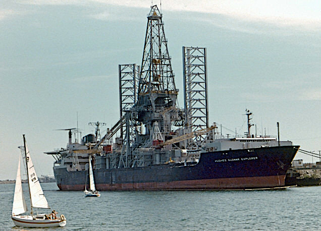 Glomar Explorer in Avalon.jpg