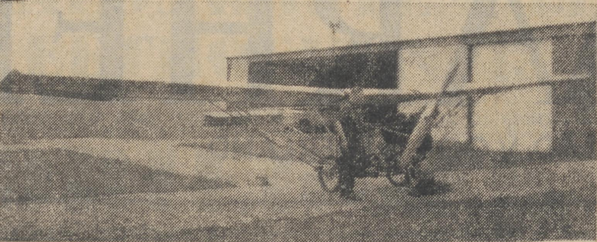 Staalvogel 2 after a successful flight at hilversum airport.PNG