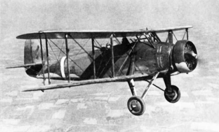 type 94 carrier dive bomber.jpg
