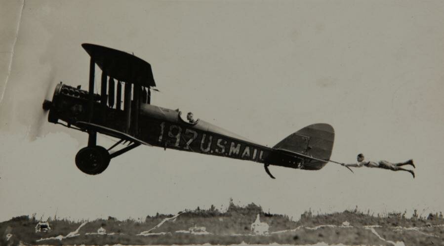 DH-4 mail plane 5.jpg