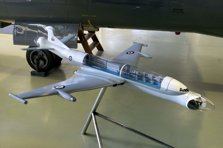 large_cd0059_034_041209_a_s_1989_54_2_nimrod_model.jpg