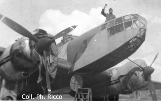 Laté 570 Villacoublay 1940 (PhR).jpg
