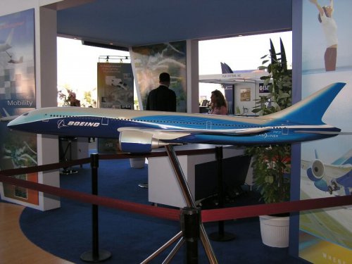 ga-boeing 7E7 2.jpg