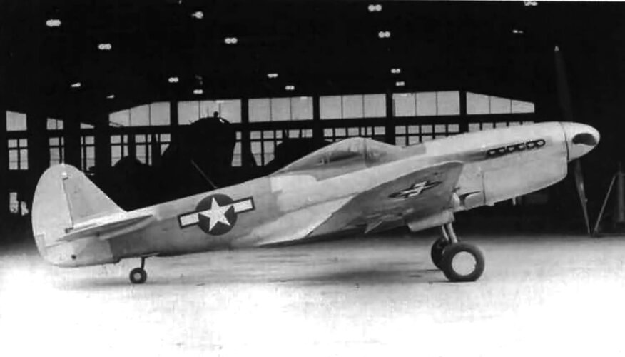 curtiss-xp-40q-3-side.jpg