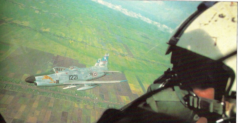 F-86L Sabre (BKh-17A) 53-0843.jpg