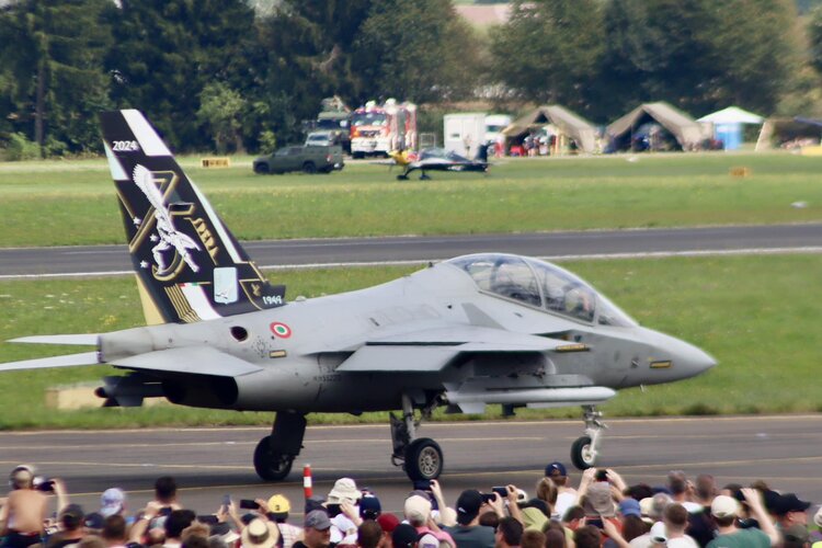 airpower_24_ami_m346fa.jpg