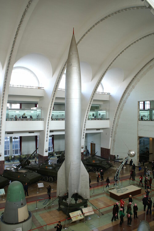 1200px-Dongfeng_1_at_Beijing_Military_Museum.jpg 1200px-Dongfeng_1_at_Beijing_Military_Museum.jpg