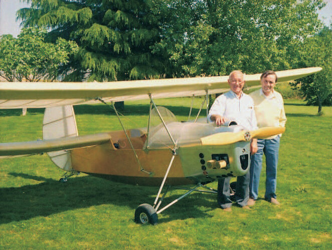 HM 293 RG.jpg