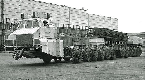 MAZ-7907.jpg