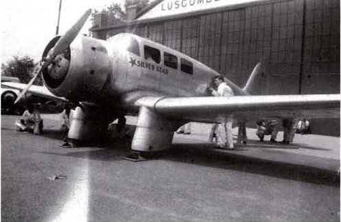 in front of Luscombe hangar, Mercer Airport, 1937.jpg