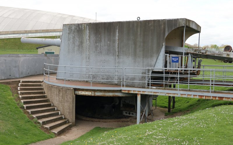 234mm gun Duxford B.jpg