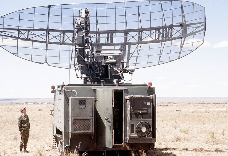 P-40_radar_and_M109_chassis (1).JPEG