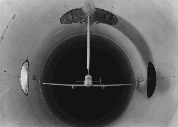 saab-j21-wind-tunnel-1.jpg